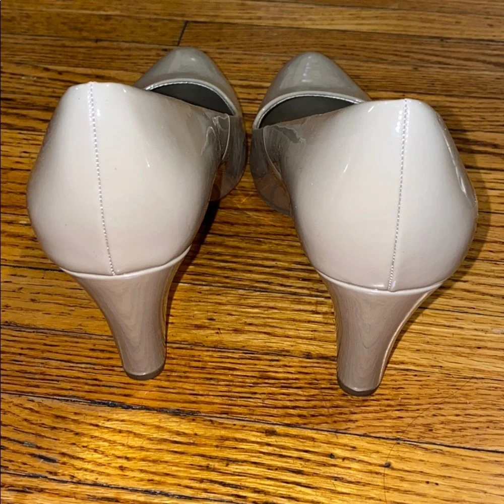 Bandolino Nude Patent Leather Pumps